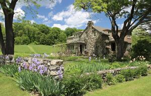 Lavender Hill Estate | Private 37 acres,1.5 hour from NYC, Heated Pool, Jacuzzi - Pine Bush, New York