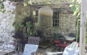 Lavender Hill Estate | Private 37 acres,1.5 hour from NYC, Heated Pool, Jacuzzi - Pine Bush, New York