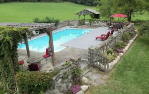 Lavender Hill Estate | Private 37 acres,1.5 hour from NYC, Heated Pool, Jacuzzi - Pine Bush, New York