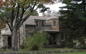 Lavender Hill Estate | Private 37 acres,1.5 hour from NYC, Heated Pool, Jacuzzi - Pine Bush, New York