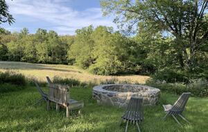 Lavender Hill Estate | Private 37 acres,1.5 hour from NYC, Heated Pool, Jacuzzi - Pine Bush, New York