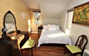 Lavender Hill Estate | Private 37 acres,1.5 hour from NYC, Heated Pool, Jacuzzi - Pine Bush, New York