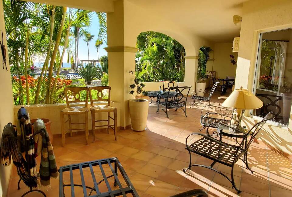 Las Mananitas | Oceanfront Ground Floor Villa Overlooking the Pools and Sea of Cortez! - San José del Cabo, Mexico