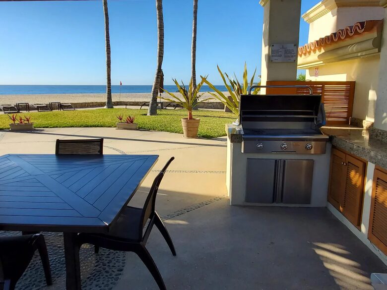 Las Mananitas | Oceanfront Ground Floor Villa Overlooking the Pools and Sea of Cortez! - San José del Cabo, Mexico