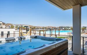 Desert Beach Paradise Palace - Saint George, Utah