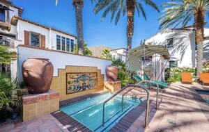 Downtown Chic - Palm Springs, California