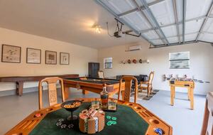 The Wildflower Haus- GORGEOUS Texas Hill Country! - Fredericksburg, Texas