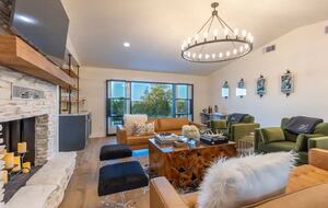 The Wildflower Haus- GORGEOUS Texas Hill Country! - Fredericksburg, Texas