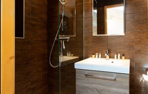 Mas De La Source Farmhouse - Aleyrac, France