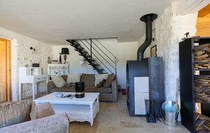 Mas De La Source Farmhouse - Aleyrac, France