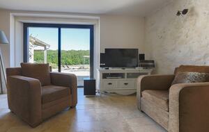 Mas De La Source Farmhouse - Aleyrac, France