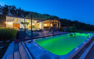 Mas De La Source Farmhouse - Aleyrac, France