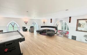 Church House In West London - Uxbridge, London, United Kingdom