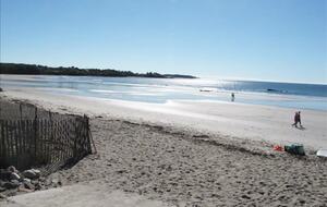 Charming Coastal Maine Beach Cottage - Higgins Beach, Maine