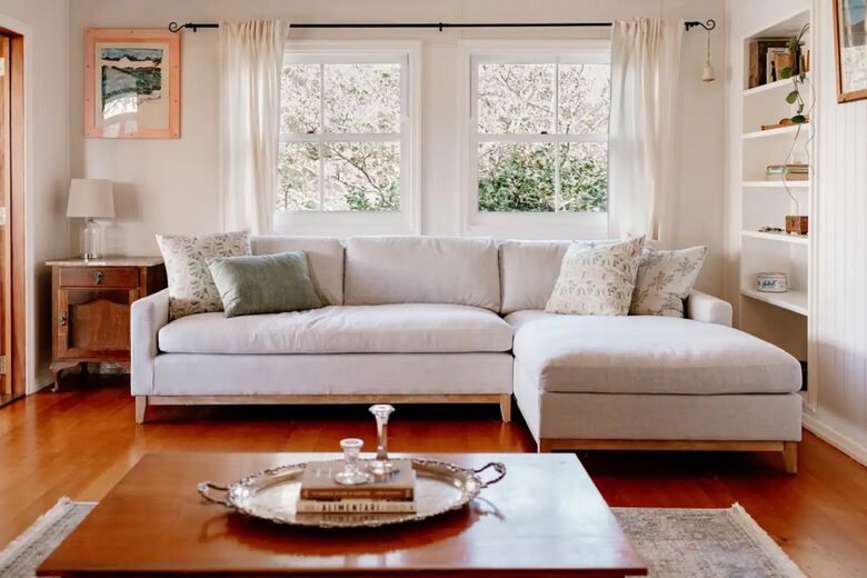 Bunnyconnellen | The Homestead and Hillview Cottage - Plainby, Australia