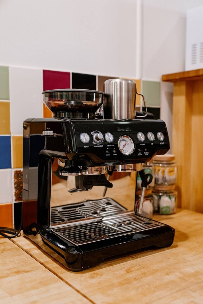 Bunnyconnellen | The Homestead and Hillview Cottage - Plainby, Australia