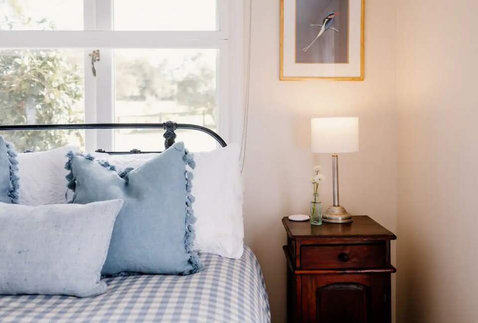 Bunnyconnellen | The Homestead and Hillview Cottage - Plainby, Australia