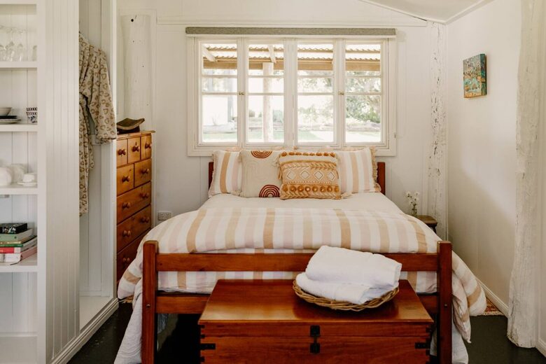 Bunnyconnellen | The Homestead and Hillview Cottage - Plainby, Australia