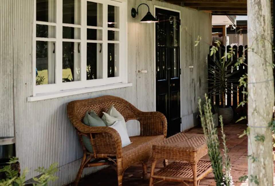 Bunnyconnellen | The Homestead and Hillview Cottage - Plainby, Australia