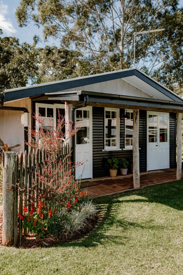 Bunnyconnellen | The Homestead and Hillview Cottage - Plainby, Australia