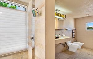 6 BR Villa On Crocus Bay W/ Pool & Concierge! Beautiful Anguilla. - The Valley, Anguilla