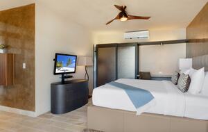 6 BR Villa On Crocus Bay W/ Pool & Concierge! Beautiful Anguilla. - The Valley, Anguilla