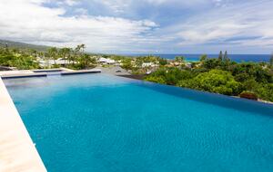 Hawaiian Luxury home with Infinity Heated Pool & Breathtaking Views in Paradise - Kailua Kona, Hawaii