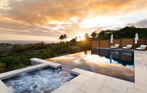 Hawaiian Luxury home with Infinity Heated Pool & Breathtaking Views in Paradise - Kailua Kona, Hawaii
