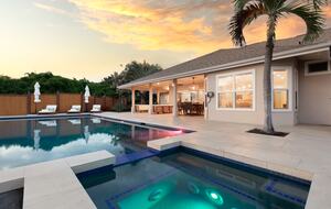 Hawaiian Luxury home with Infinity Heated Pool & Breathtaking Views in Paradise - Kailua Kona, Hawaii