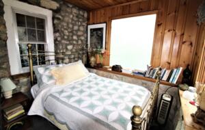 Lavender Hill Estate | Private 37 acres,1.5 hour from NYC, Heated Pool, Jacuzzi - Pine Bush, New York