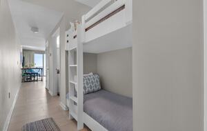 Tropical Breezes Beachfront - Destin, Florida