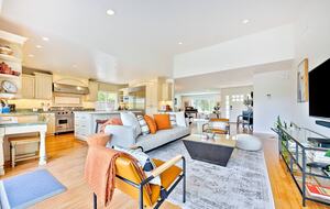 Coastal Garden Retreat - Encinitas, California