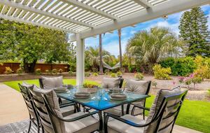 Coastal Garden Retreat - Encinitas, California