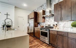 Luxury Downtown Home Walk To River + Gym - Houston, Texas