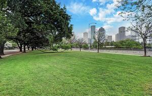 Luxury Downtown Home Walk To River + Gym - Houston, Texas