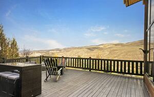 Large deck overlooking valley