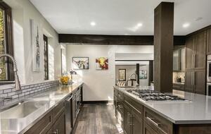 Mountain Swiss Chalet between Vail Resort and Beaver Creek Resort - Avon, Colorado