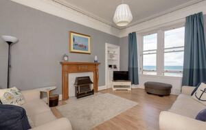 Bass Rock Beachside Flat - North Berwick, United Kingdom