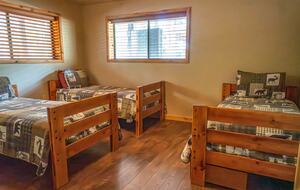Lower Level Bedroom - 4 Twin Beds - No Ensuite