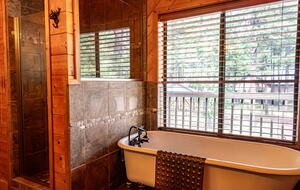 Primary Bathroom EnSuite - Upper Floor