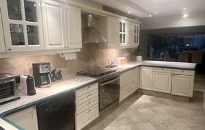 Kitchen full equiped