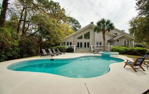 Two Minute Walk to Beach | 3 Primary Suites with Private Pool - Hilton Head Island, South Carolina