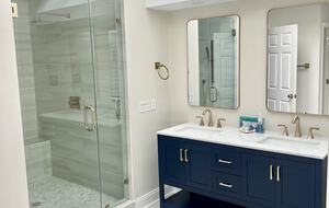 Two Minute Walk to Beach | 3 Primary Suites with Private Pool - Hilton Head Island, South Carolina