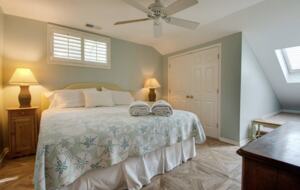 Two Minute Walk to Beach | 3 Primary Suites with Private Pool - Hilton Head Island, South Carolina