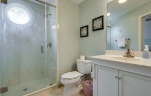 Two Minute Walk to Beach | 3 Primary Suites with Private Pool - Hilton Head Island, South Carolina