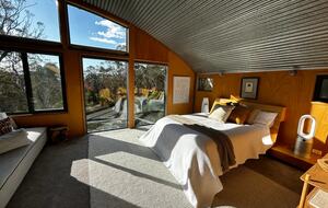 W I L D A C R E S Luxe Lodge on 40 Acres in the UNESCO World Heritage Blue Mountains - Blackheath, Australia