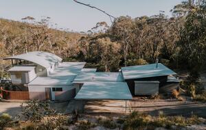 W I L D A C R E S Luxe Lodge on 40 Acres in the UNESCO World Heritage Blue Mountains - Blackheath, Australia