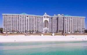 Tropical Breezes Beachfront - Destin, Florida