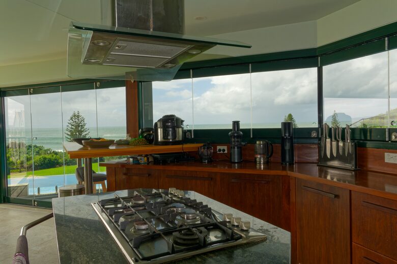 Elevated Oceanview Residence with Infinity Pool - Lennox Head, Australia