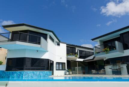 Elevated Oceanview Residence with Infinity Pool - Lennox Head, Australia